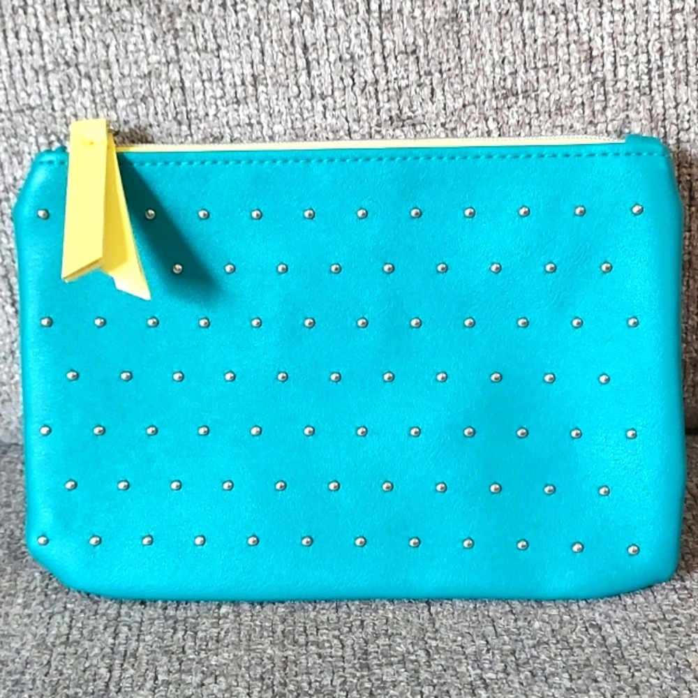 Ipsy bag
